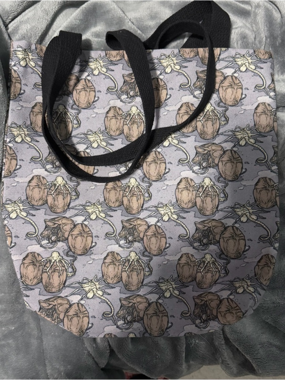 Hot Topic Purple Alien Egg Pattern Tote Bag  (Reasonable Offers Welcome)